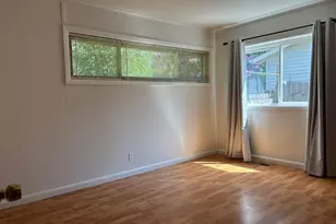 16800 SE Ivon St, Portland, OR 97236 - Photo 13