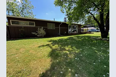 16800 SE Ivon St, Portland, OR 97236 - Photo 3