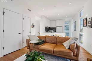 150 N Buffalo St, Portland, OR 97217 - Photo 9