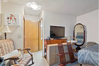 507 NW Alpine St #204, Newport, OR 97365 - Photo 17