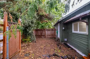 191 Catron St S, Monmouth, OR 97361 - Photo 33