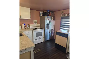 555 N Danebo Ave, Eugene, OR 97402 - Photo 21