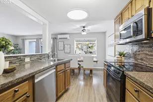 10955 SW Meadowbrook Dr, Portland, OR 97224 - Photo 13