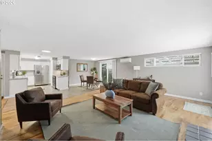 381 Marion Ln, Eugene, OR 97404 - Photo 3