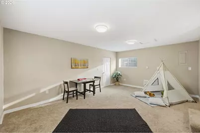 381 Marion Ln, Eugene, OR 97404 - Photo 23