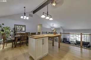 4800 NW Kahneeta Ct, Portland, OR 97229 - Photo 3