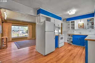 12030 NE Russell St, Portland, OR 97220 - Photo 7