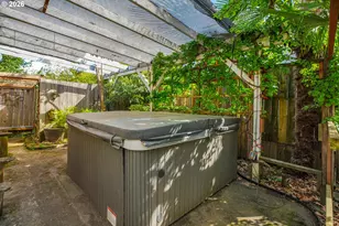 12030 NE Russell St, Portland, OR 97220 - Photo 19