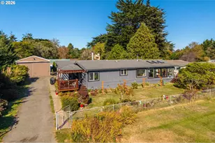 775 10th St SE, Bandon, OR 97411 - Photo 43