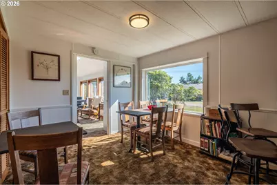 775 10th St SE, Bandon, OR 97411 - Photo 19