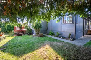 775 10th St SE, Bandon, OR 97411 - Photo 41