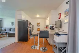 8605 NW 9th Ave, Vancouver, WA 98665 - Photo 9