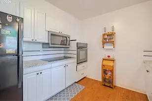 8605 NW 9th Ave, Vancouver, WA 98665 - Photo 11