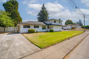 8605 NW 9th Ave, Vancouver, WA 98665 - Photo 3