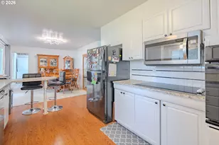 8605 NW 9th Ave, Vancouver, WA 98665 - Photo 11