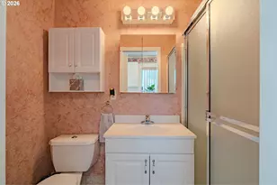 8605 NW 9th Ave, Vancouver, WA 98665 - Photo 27