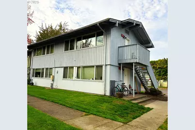 2064 W 17th Ave, Eugene, OR 97402 - Photo 1