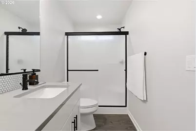 8165 SE Vermont St, Hillsboro, OR 97123 - Photo 13