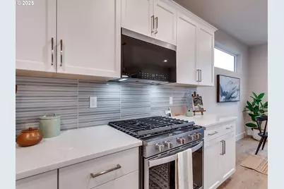 13884 SW 175th Ave, Tigard, OR 97140 - Photo 9