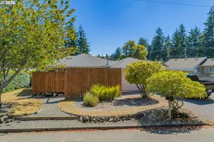 2157 Myrtle Ave, Coos Bay, OR 97420 - Photo 39