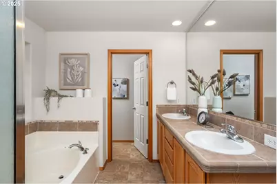 17802 SE 16th St, Vancouver, WA 98683 - Photo 27