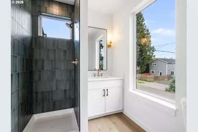 6605 N Seneca St, Portland, OR 97203 - Photo 11