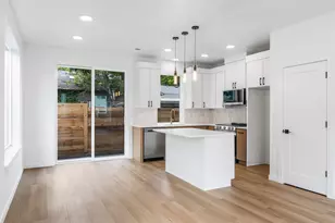 6605 N Seneca St, Portland, OR 97203 - Photo 5