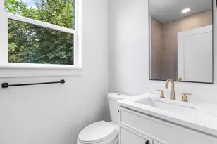 6605 N Seneca St, Portland, OR 97203 - Photo 13