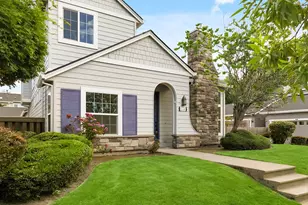 6530 NE Copper Beech Dr, Hillsboro, OR 97124 - Photo 3
