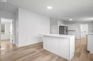 1190 27th Avenue, Sweet Home, OR 97386 - Photo 13