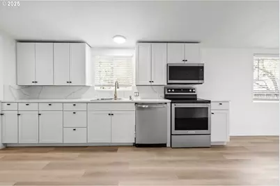 1190 27th Ave, Sweet Home, OR 97386 - Photo 7