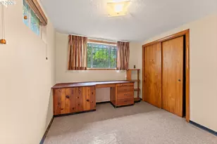 1136 SE 146th Ave, Portland, OR 97233 - Photo 23