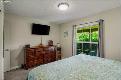 200 SE Evelyn Ave, Gresham, OR 97080 - Photo 23