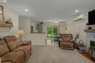 200 SE Evelyn Ave, Gresham, OR 97080 - Photo 7