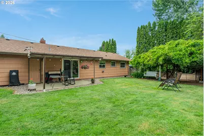 200 SE Evelyn Ave, Gresham, OR 97080 - Photo 31