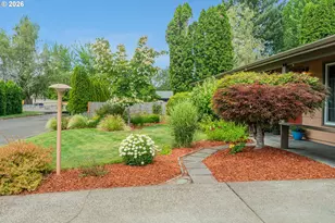 200 SE Evelyn Ave, Gresham, OR 97080 - Photo 3