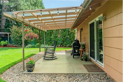200 SE Evelyn Ave, Gresham, OR 97080 - Photo 29