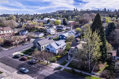 110 W 8th St, The Dalles, OR 97058 - Photo 41