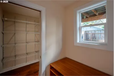 110 W 8th St, The Dalles, OR 97058 - Photo 13