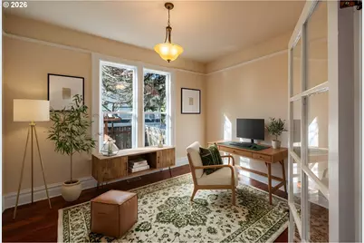 110 W 8th St, The Dalles, OR 97058 - Photo 9