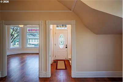 110 W 8th St, The Dalles, OR 97058 - Photo 5