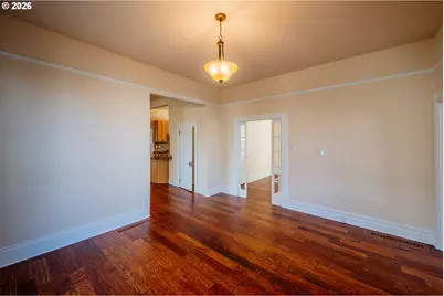 110 W 8th St, The Dalles, OR 97058 - Photo 7