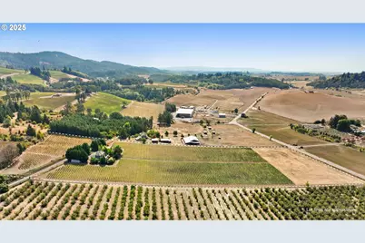 13631 NE Kinney Rd, Newberg, OR 97132 - Photo 47