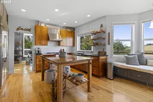 13631 NE Kinney Rd, Newberg, OR 97132 - Photo 9