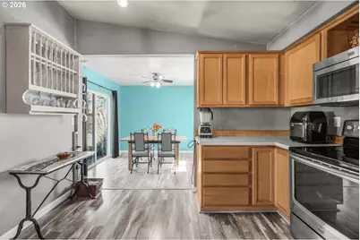 1810 SE Torbank Rd, Milwaukie, OR 97222 - Photo 13