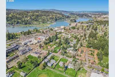 1810 SE Torbank Rd, Milwaukie, OR 97222 - Photo 41