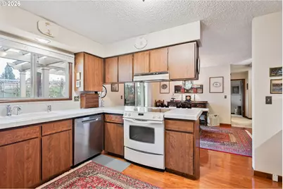 1008 16th Pl, Kelso, WA 98626 - Photo 11