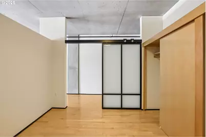 1410 NW Kearney St #717, Portland, OR 97209 - Photo 17