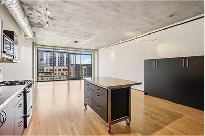 1410 NW Kearney St #717, Portland, OR 97209 - Photo 15