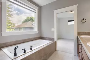 7604 N Washburne Ave, Portland, OR 97217 - Photo 25